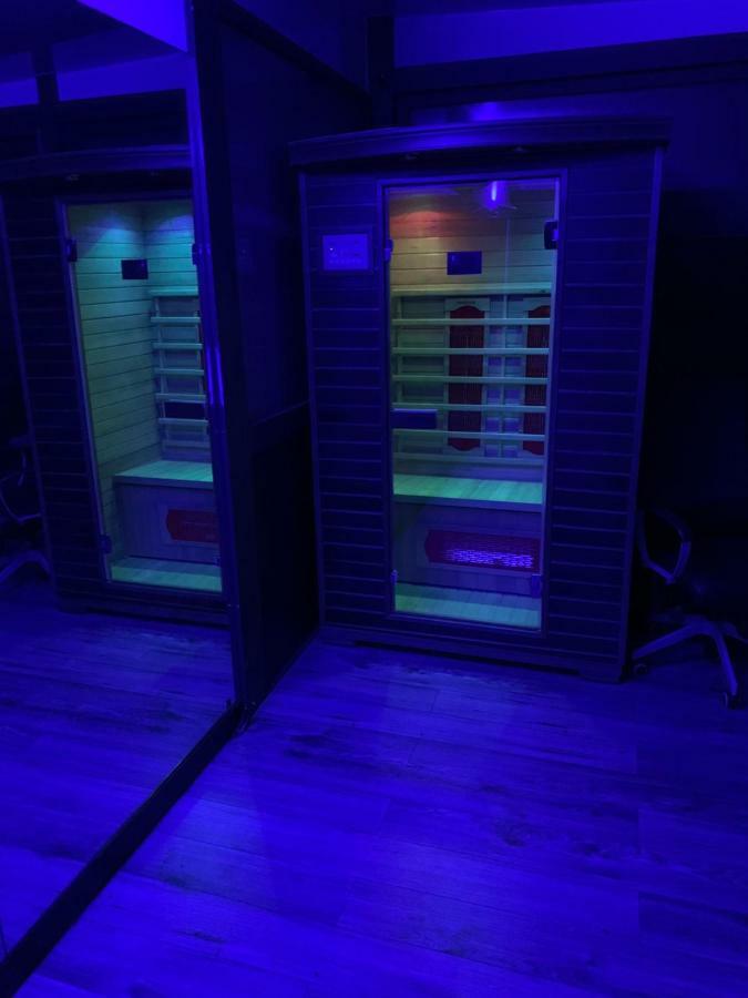 Un Joyau Vue Cap D'antibes Piscine Body Fitness Sauna & Pousada